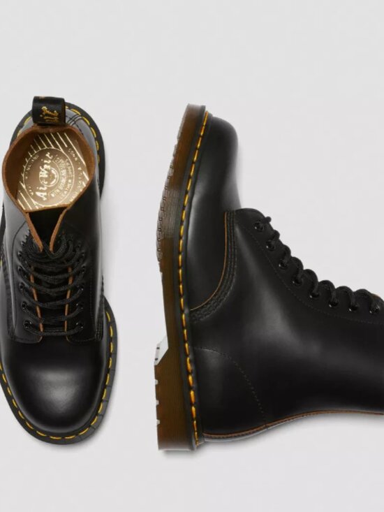 New In Box Men\'s Dr Martens 1460 Vintage Boots Made In England main image 7